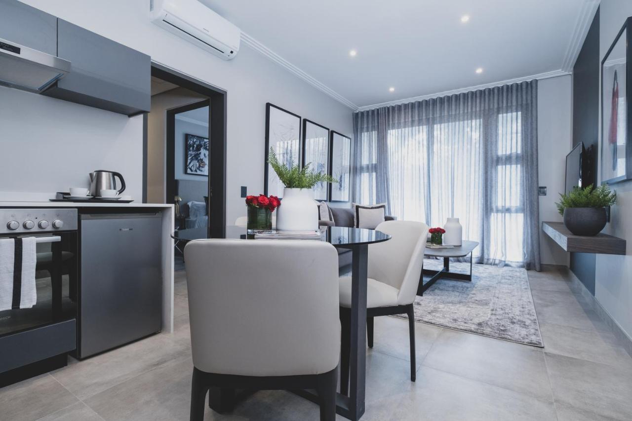 The Catalyst Apartment Hotel By Newmark Йоханесбург Екстериор снимка