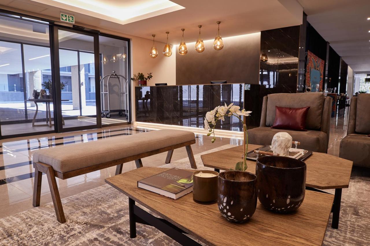 The Catalyst Apartment Hotel By Newmark Йоханесбург Екстериор снимка