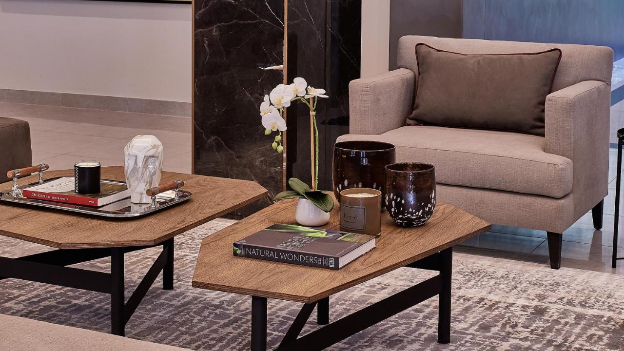 The Catalyst Apartment Hotel By Newmark Йоханесбург Екстериор снимка