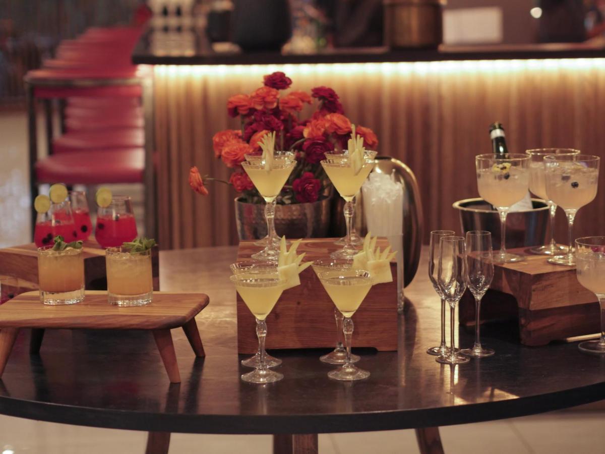 The Catalyst Apartment Hotel By Newmark Йоханесбург Екстериор снимка