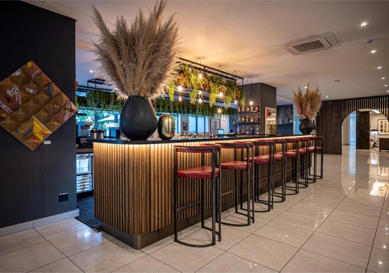 The Catalyst Apartment Hotel By Newmark Йоханесбург Екстериор снимка
