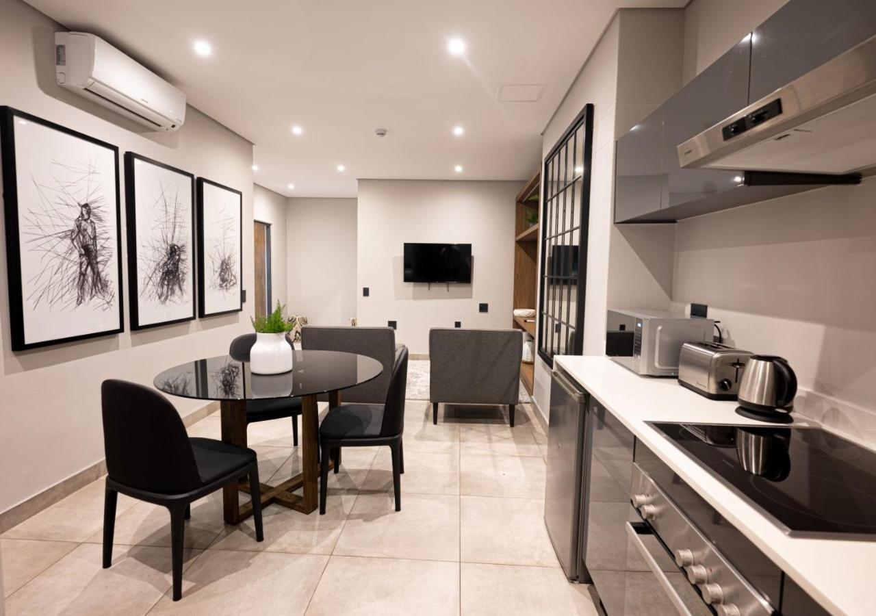 The Catalyst Apartment Hotel By Newmark Йоханесбург Екстериор снимка